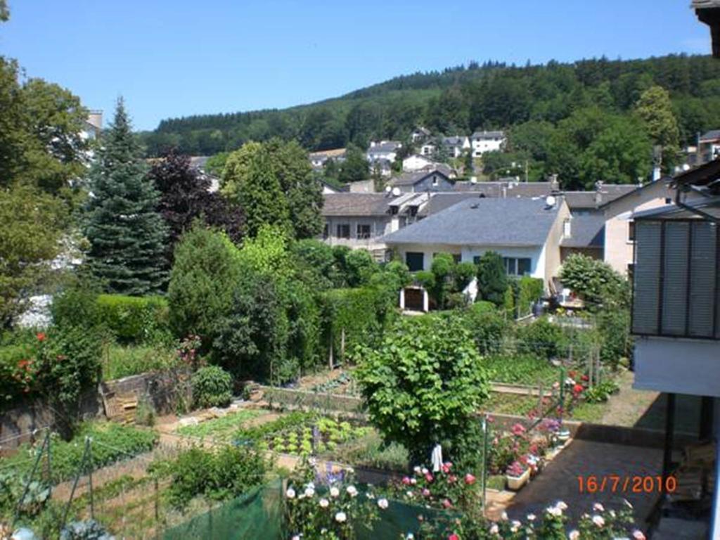 Gite "Les Hortensias" Au Coeur De Lacaune Eksteriør billede